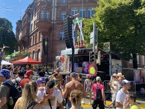 The Generations Stage, small but really good audio quality here. This is literally across the road from where my buddies Eric and Barbara live.