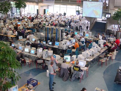 Takeover 2001, one of the first times I met Adrianus and the Multi Access / Freeler crew. I organized the Takeover demoparty from 1998 to 2001.