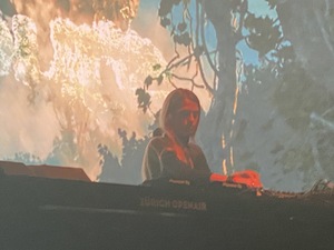 Nora en Pure spinns in the Dance Circus at Zurich Open Air 2024