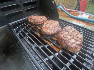 I cook up a set of pretty delicious Limousin filet steaks.