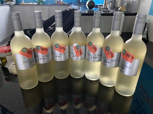 Marina wants moar: I bike over to Coop on my own (!) Stromer and get eight more bottles. 50% off! Yaay!