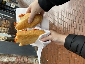 We share a beautiful broodje filet americain from Bakker Bart